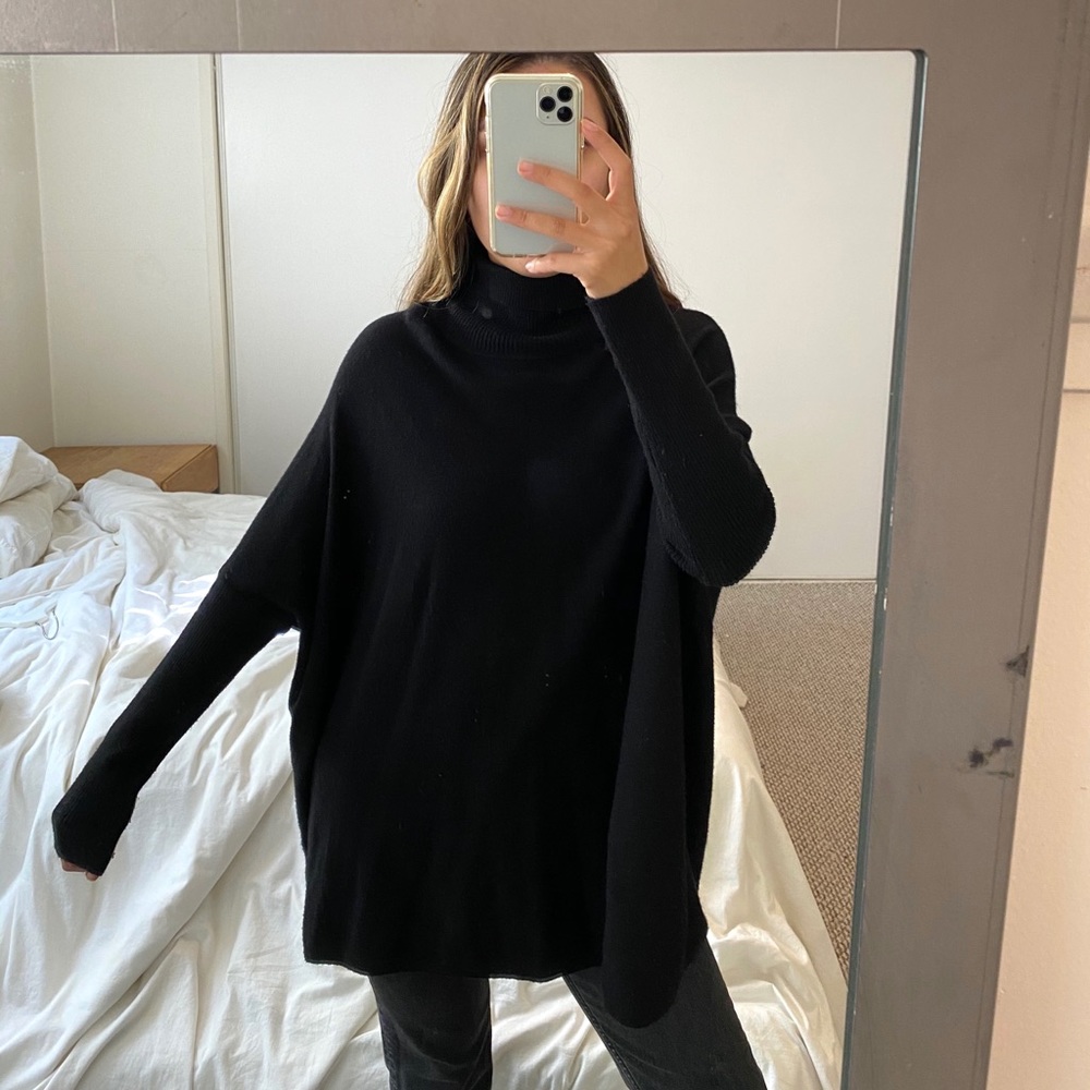 Oversized Soft Knit Sweater 💫